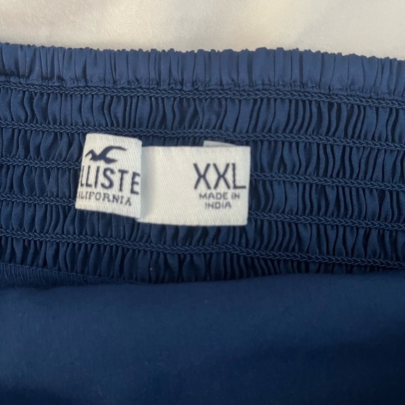 Hollister Satin Top - Picture 4 of 5